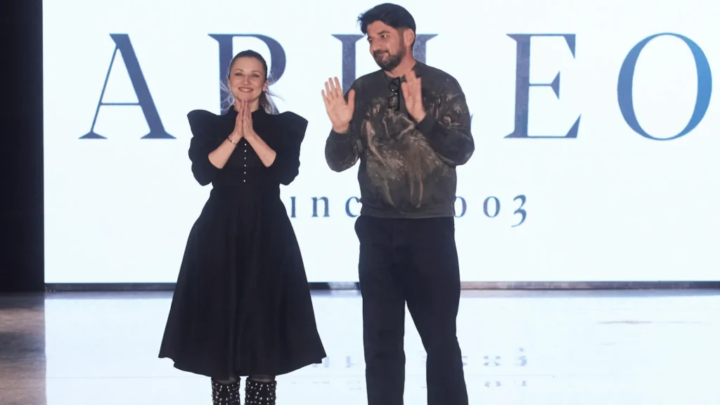 Arileo kolekcija u crno-bijeloj estetici s gotičkim i futurističkim elementima na ModernA pisti