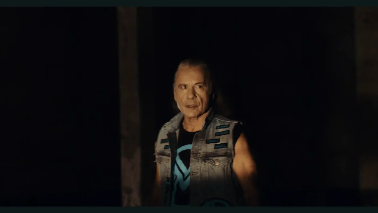 Bruce Dickinson u spotu za orkestralnu verziju pjesme Tears Of The Dragon
