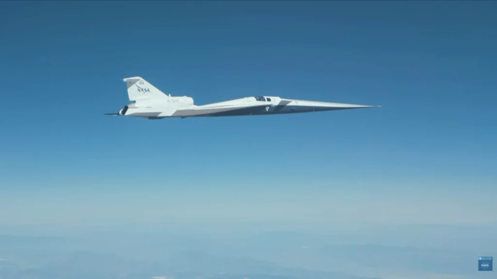 NASA-in zrakoplov X-59 tijekom testnog leta iznad Kalifornije