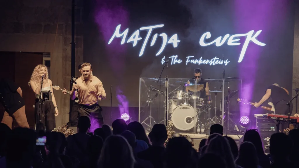 nastup Matije cveka na Međunarodni festival čipke u Pagu