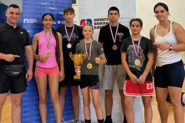Boksači BK Ares Diabolik na prvenstvu Hrvatske u Solinu s osvojenim medaljama