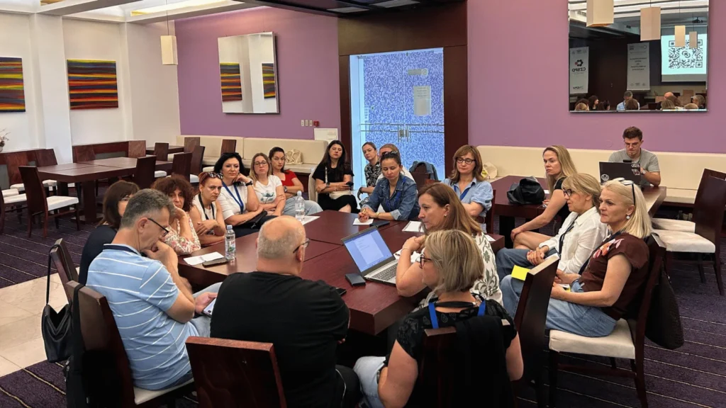 Sudionici konferencije o mikrointervencijama u zdravstvu u Biogradu 2026.