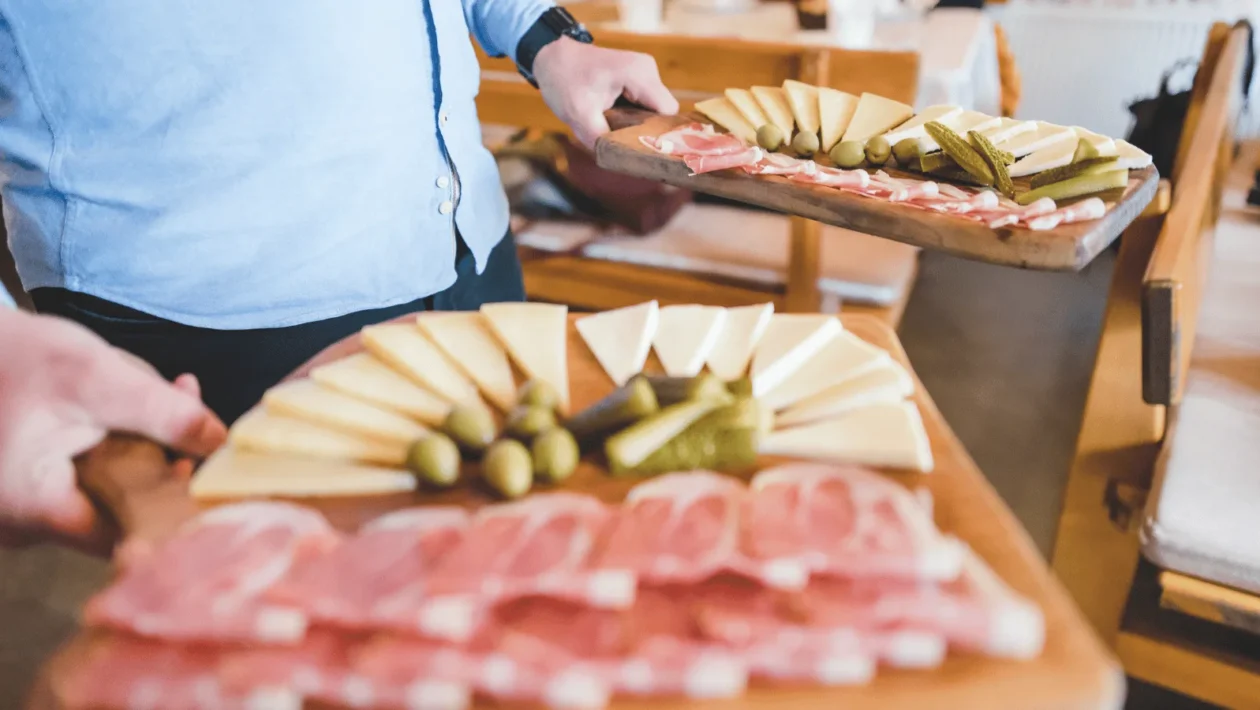 Gastro događanje Okusi Zadarske županije u palači Cedulin u Zadru