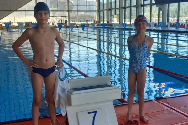 Mladi plivači PK Jadera na regionalnom prvenstvu u Splitu 2026