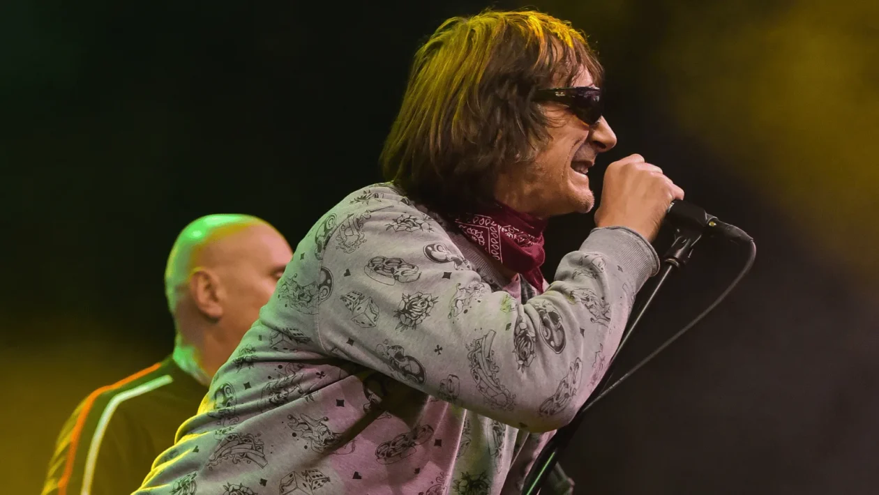 Psihomodo Pop koncert na rivi u Petrčanima 2026 tijekom Petrčkog lita