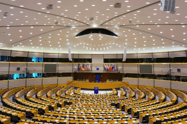 EU usmjerava 1,4 milijarde eura od imobilizirane ruske imovine za potporu Ukrajini