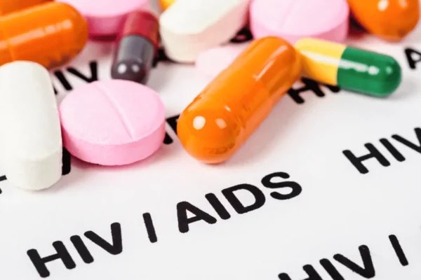 Tumorski okoliš i HIV rezervoari Novi put do izlječenja