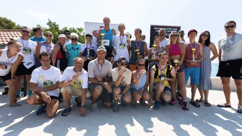 Jure Jarc i Martina Horvat pobjednici 25. planinske utrke Starigrad – Veliko Rujno