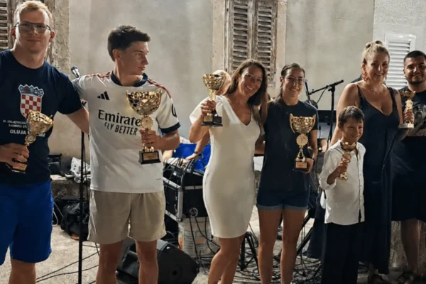 Pobjednici i sudionici 6. utrke Oluja na Olibu u čast Danijela Telesmanića Dida