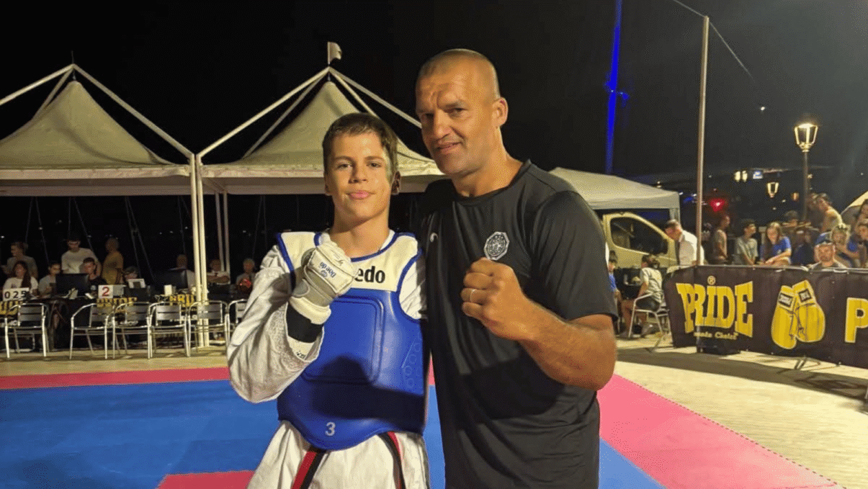 Natjecatelji TKD Plovanija s osvojenim medaljama na međunarodnom turniru 27. Korčula Open