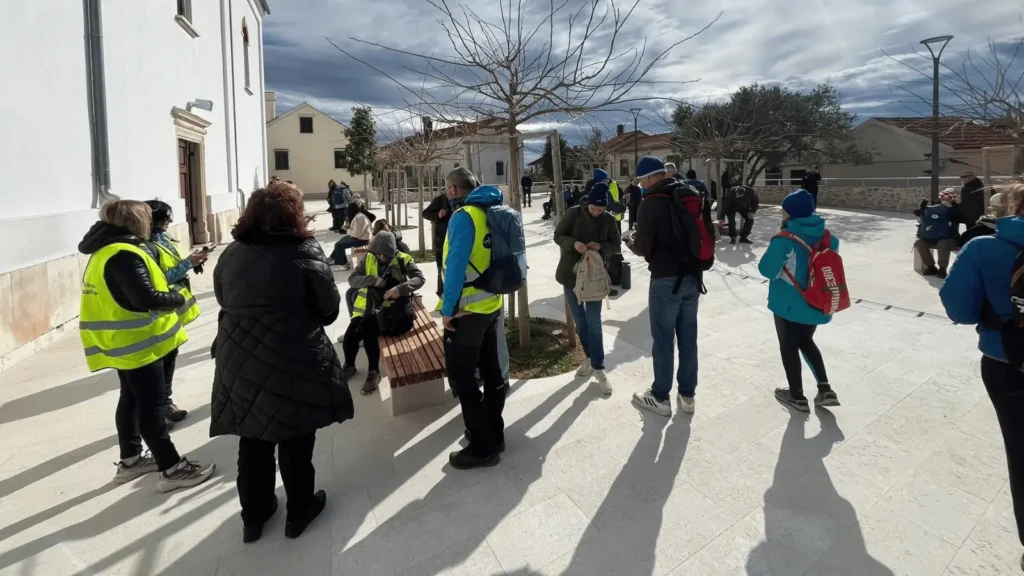 Camino Dani: Dva Dana Hodanja Kroz Povijest i Prirodu