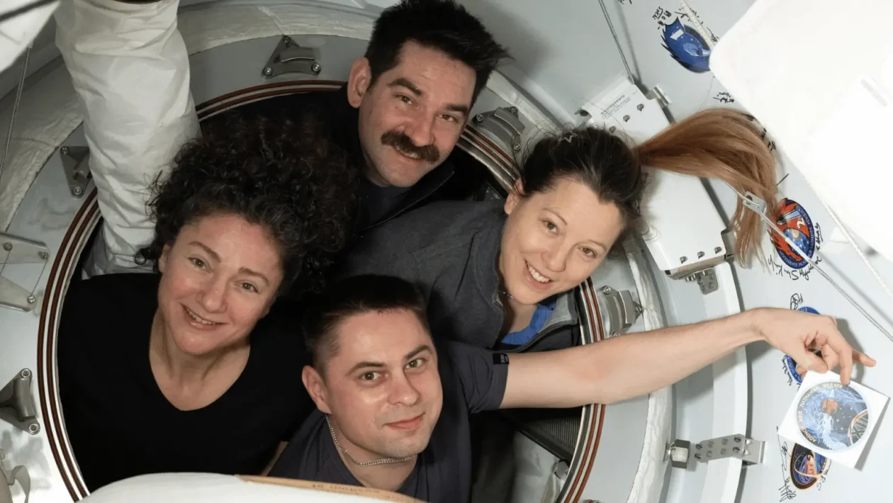 Expedition 75 posada