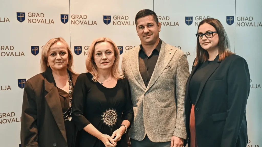 Gradonačelnik Novalje sa suradnicima Marijana Petir