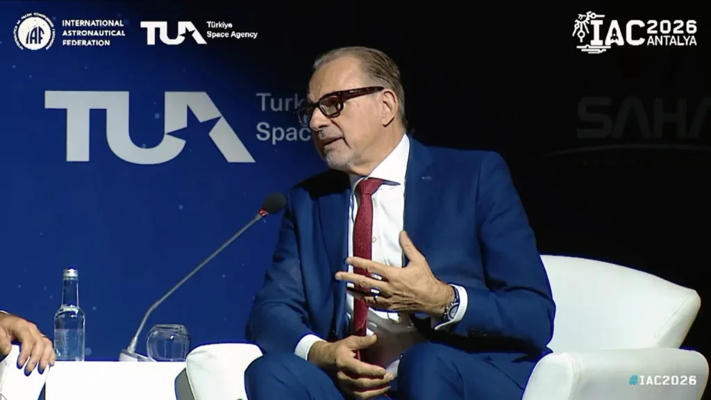 Josef Aschbacher, generalni direktor ESA-e, govori na IAF kongresu o europskim svemirskim ambicijama.
