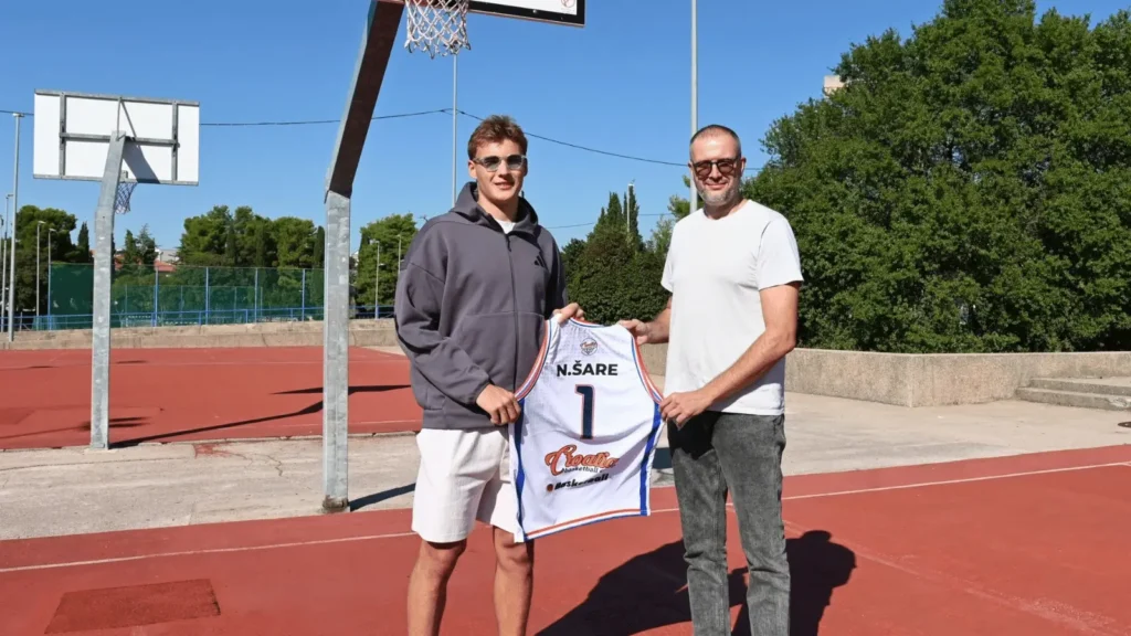 Niko Šare najbolji mladi igrač