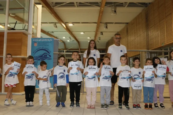Obuka neplivača Plivački klub Jadera