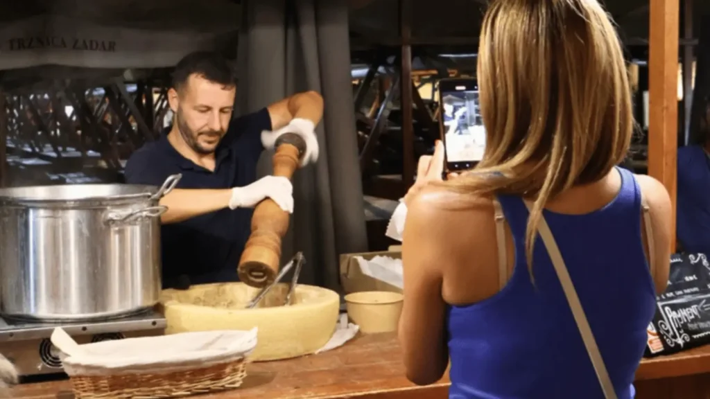 Pijat na Pijaci gastro festival