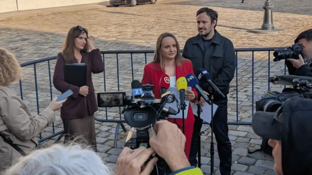 Zahtjevi Vladi Dosta je nameta