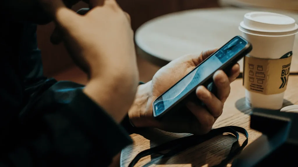 mobilna-web-stranica-poslovanje-upiti-promovero